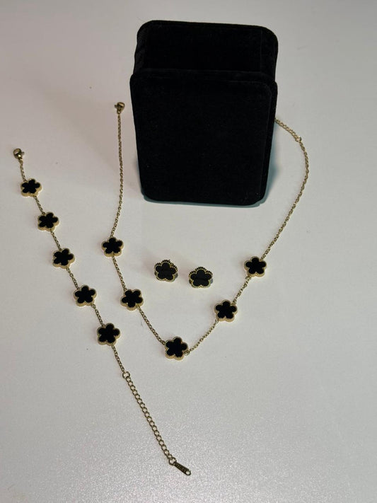 Luxury Black Clover Necklace & Earrings Set – Elegant Gold Finish